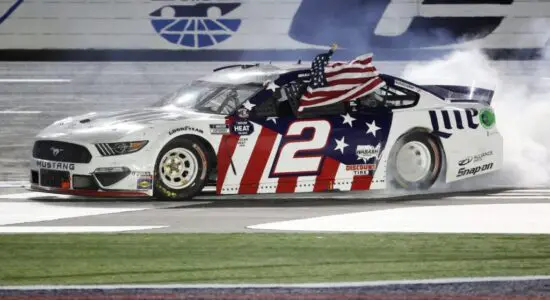 NASCAR | Elliott beffato, Keselowski vince la Coca-Cola 600 di Charlotte
