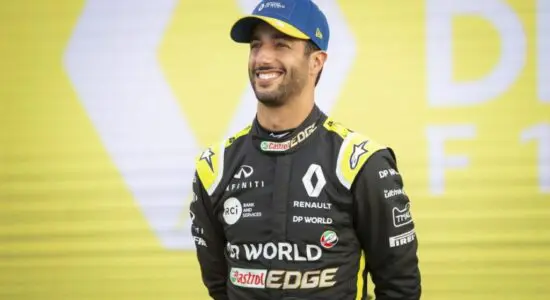 F1 | Daniel Ricciardo firma con McLaren, affiancherà Norris