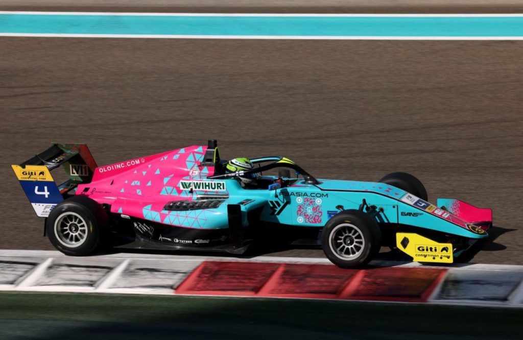 F3 Asia | Abu Dhabi: Patrik Pasma trionfa in Gara 1