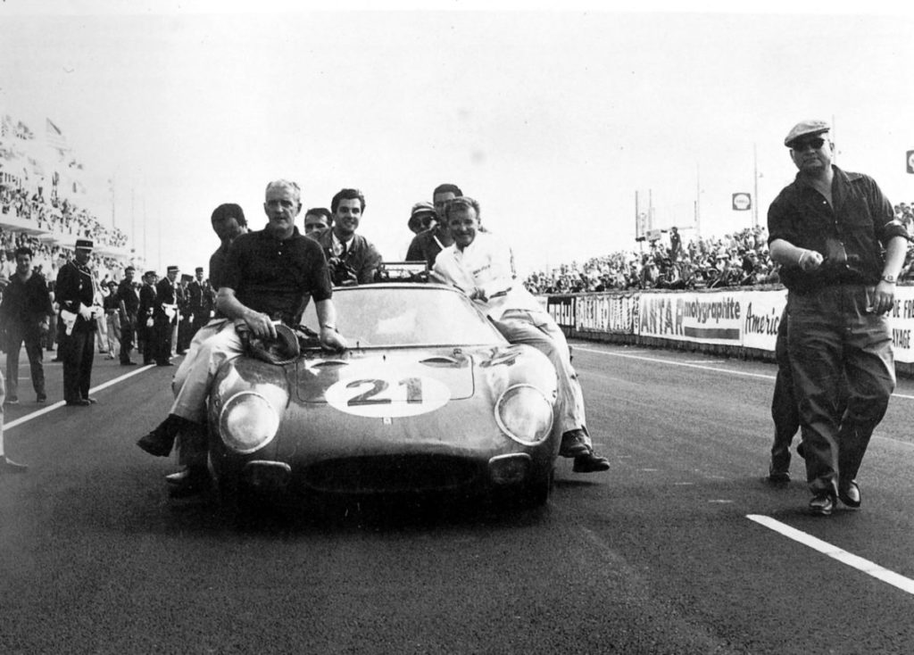 24 Ore Le Mans 1965: l'ultima vittoria assoluta di Ferrari a Le Mans con la 250LM NART guidata da Rindt e Gregory