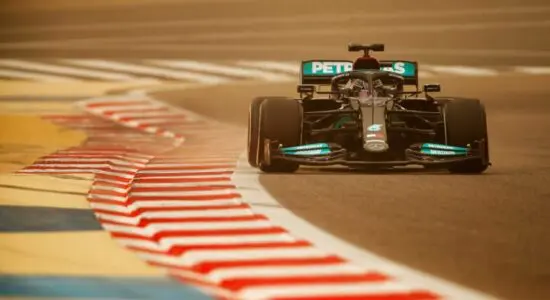 F1 | Bahrain Test Day 1, Hamilton: “Non la migliore giornata”