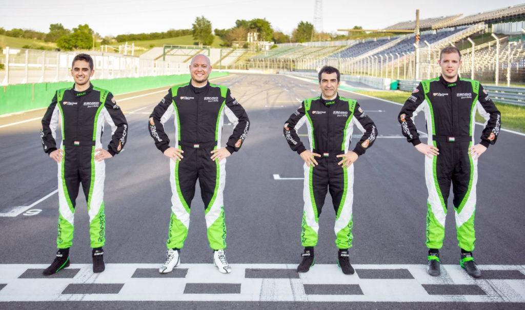 Piloti Zengõ Motorsport: Mikel Azcona, Rob Huff, Jordi Gené, Bence Boldizs