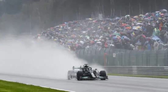 F1 | GP Belgio 2021, Gara, Hamilton: “Fan incredibili, condizioni in pista davvero difficili”