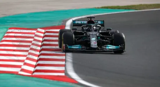 F1 | GP Turchia 2021, FP2: Hamilton davanti, 2° Leclerc, solo 5° Verstappen