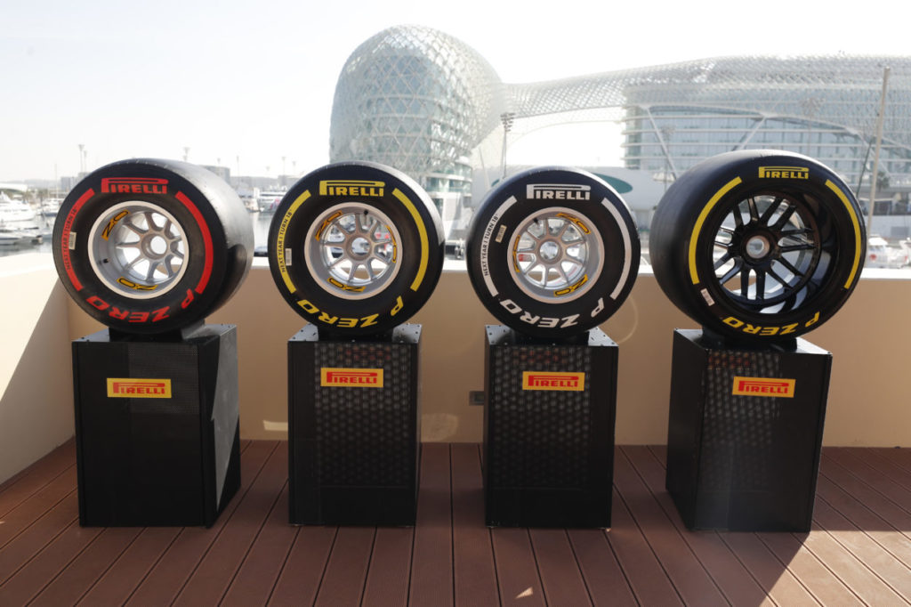 F1 | Pirelli presenta ad Abu Dhabi le nuove gomme da 18" per il 2022