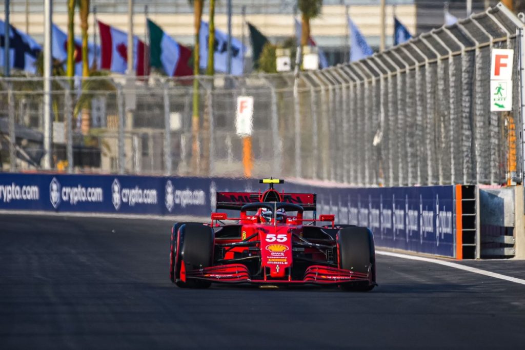 F1 | GP Arabia Saudita 2021, Libere, Sainz: "Andare a tali velocità tra questi muri è una sensazione intensa"