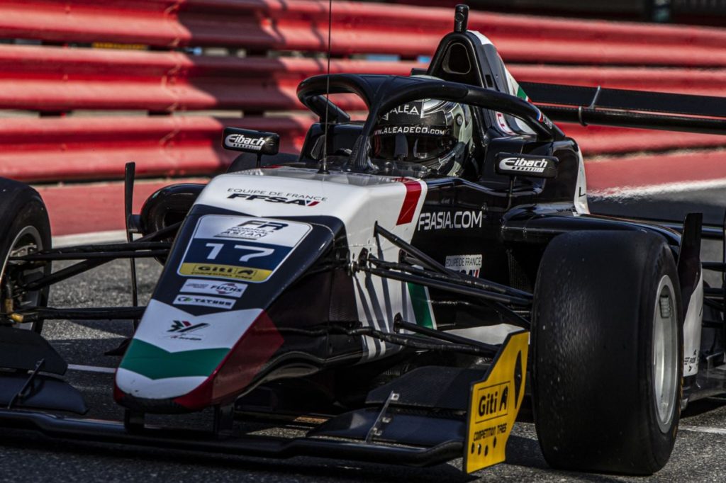 Formula Regional Asia | Dubai #1 2022: Hadrien David inarrestabile in gara-1, Montoya terzo e leader del campionato