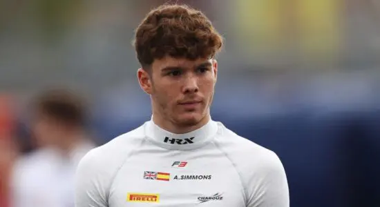 F3 | Debutto full time per Ayrton Simmons con Charouz Racing System nel 2022