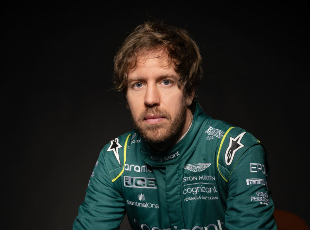 F1 | Presentazione Aston Martin AMR22, Vettel: "Ci sono nuove regole e tutti vogliono vincere, me incluso"