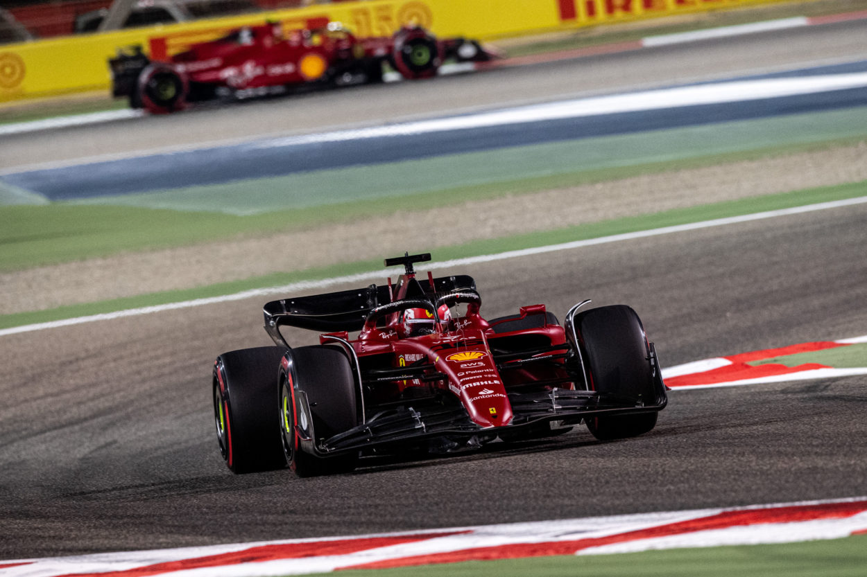 F1 | GP Bahrain 2022, gara: Leclerc stravince, doppietta Ferrari! Red Bull ritirate, Hamilton 3°, Magnussen 5°!