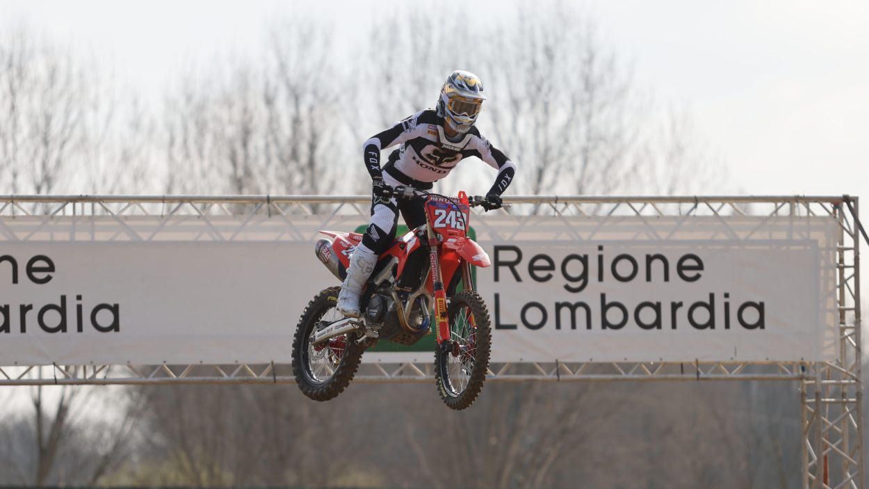 MXGP | GP Lombardia 2022: Gajser domina la gara di qualifica e lancia la sfida