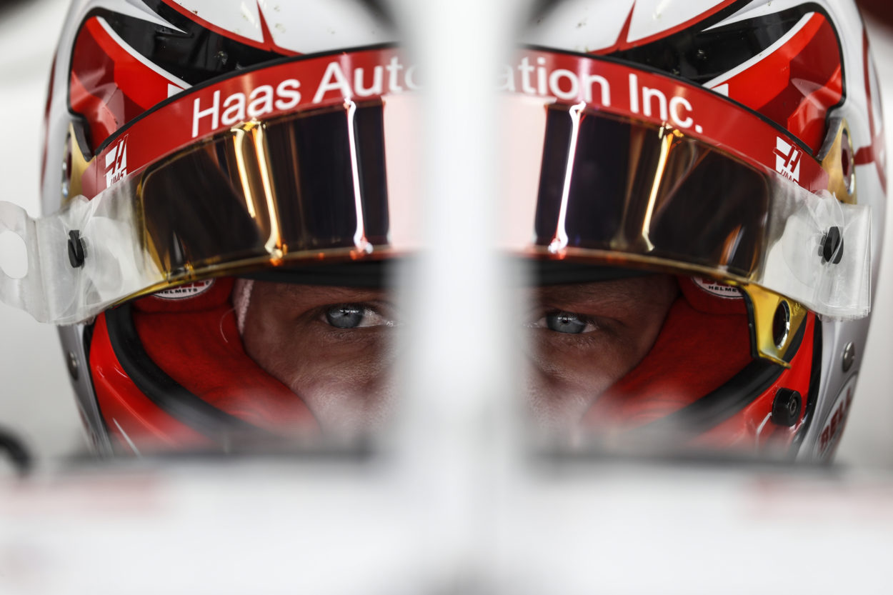 F1 | GP Bahrain 2022, Anteprima, Magnussen: "Sembra ancora una macchina di Formula 1"