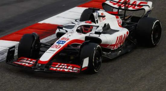 F1 | Test Bahrain 2022, Day 2, Magnussen: “Bellissimo tornare al volante di una Formula 1”