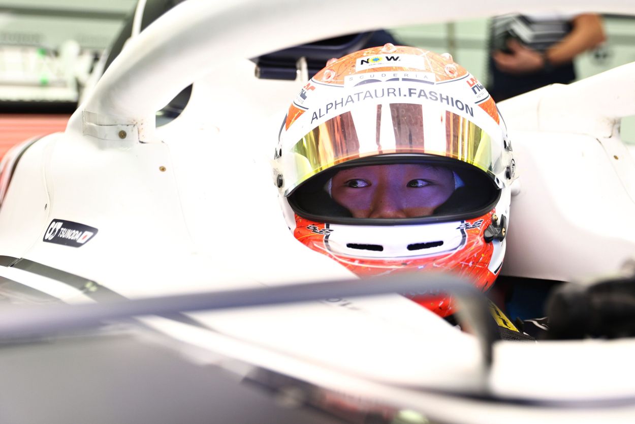 F1 | Test Bahrain 2022, Day 3, Tsunoda: "È più facile seguire le altre vetture"