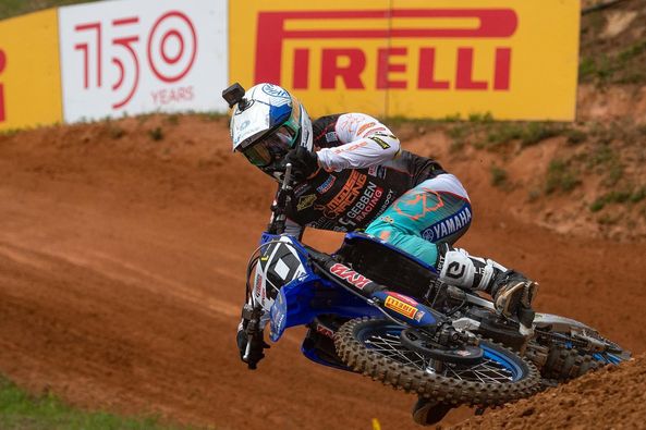 MXGP | GP Sardegna 2022: un Calvin Vlaanderen da leggenda vince gara-1 in rimonta!