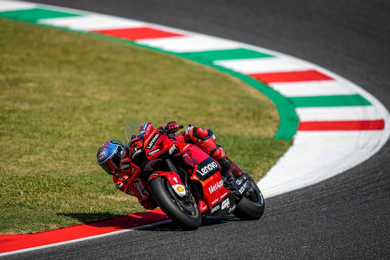 MotoGP | GP Italia 2022, Gara: seconda vittoria stagionale di Francesco Bagnaia, Quartararo secondo