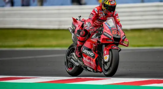 MotoGP | GP San Marino 2022, Gara: duello tutto italiano, Bagnaia batte Bastianini in volata a Misano e si riavvicina in campionato
