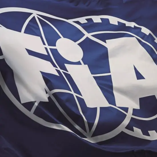 F1 | La FIA rivede le penalità per i casi di parolacce. Multe dimezzate e valutazione diversa tra azioni in pista e non