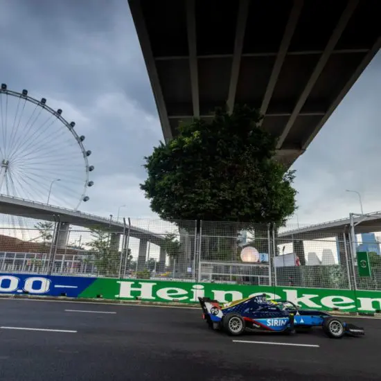 W Series | GP Singapore 2022: Beitske Visser torna alla vittoria, Chadwick K.O.