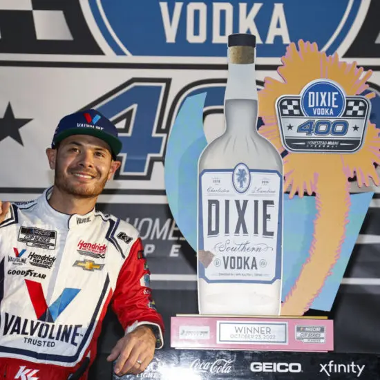 NASCAR | Cup Series: Larson rischia un trionfo già scritto a Miami