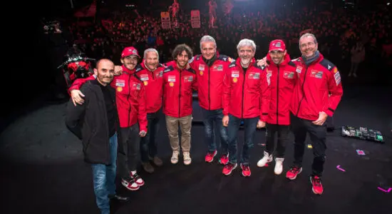 MotoGP / SBK | Ducati festeggia in Piazza Maggiore a Bologna: Bagnaia e Bautista “Campioni in Piazza”