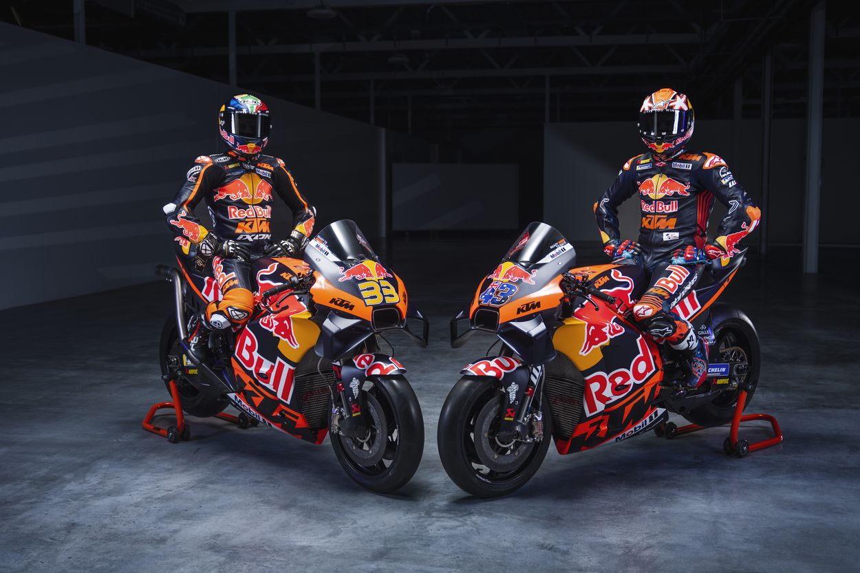 MotoGP | Red Bull KTM Factory 2023, le immagini della presentazione [Gallery]