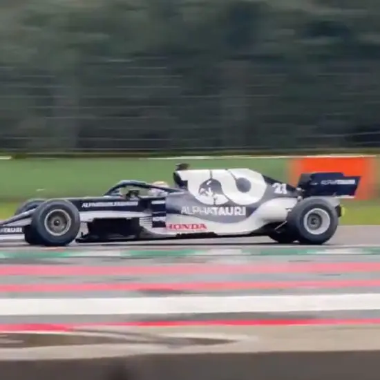 F1 | Primi giri per Nyck De Vries da pilota AlphaTauri ad Imola