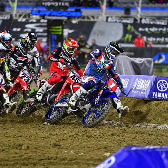 Supercross | Tomac vince a San Diego e fa 102!