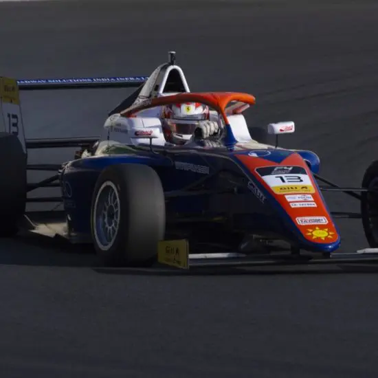 F4 UAE | Abu Dhabi 2023: James Wharton vince anche Gara 2 e vede il titolo