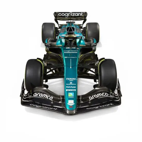 F1 | Aston Martin AMR23, le immagini della nuova monoposto [Gallery]