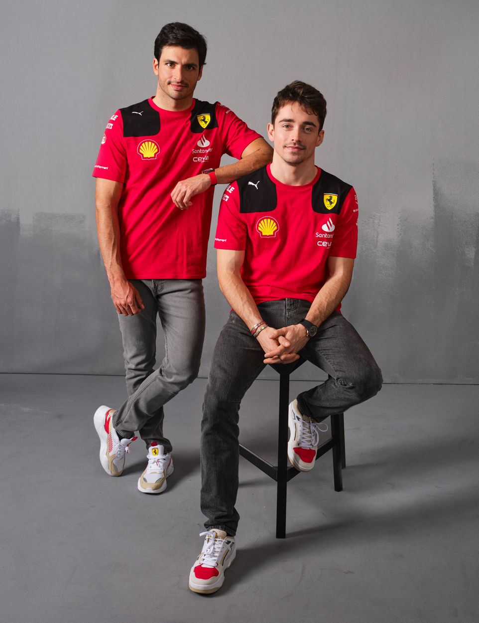 F1 | Ferrari SF-23, le immagini della nuova Rossa e del Team [Gallery]