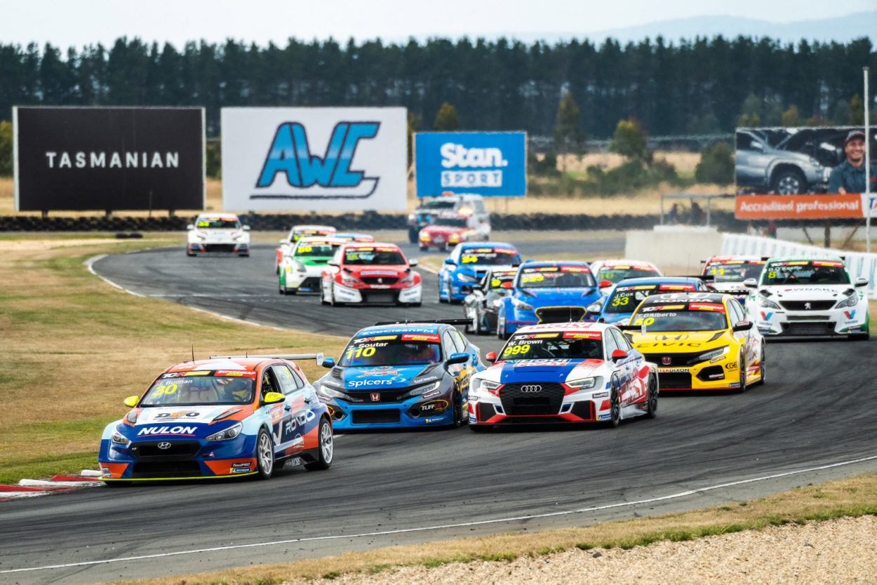 TCR Australia 2022 - Symmons Plains