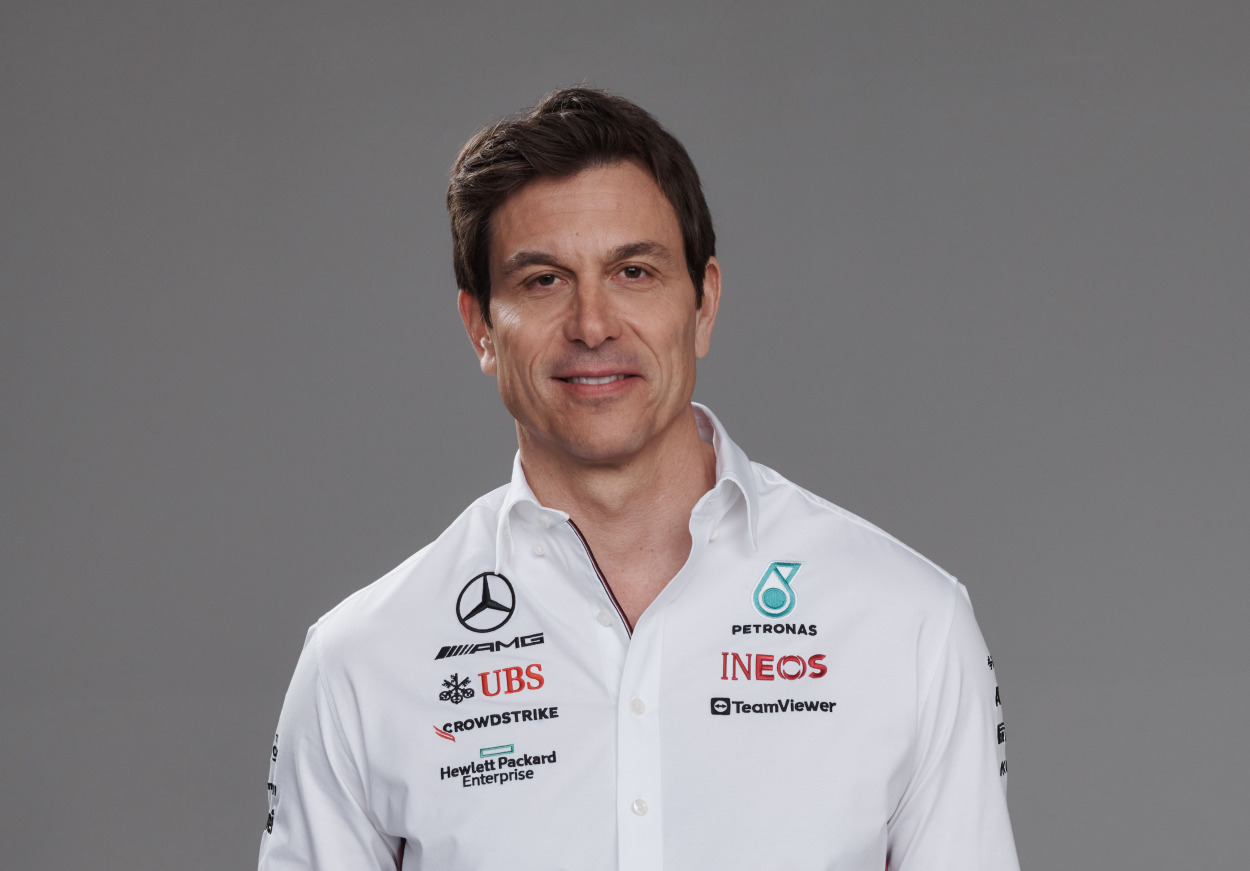 F1 | Mercedes W14, le parole di Toto Wolff: "Quest’anno faremo qualsiasi cosa pur di tornare davanti"