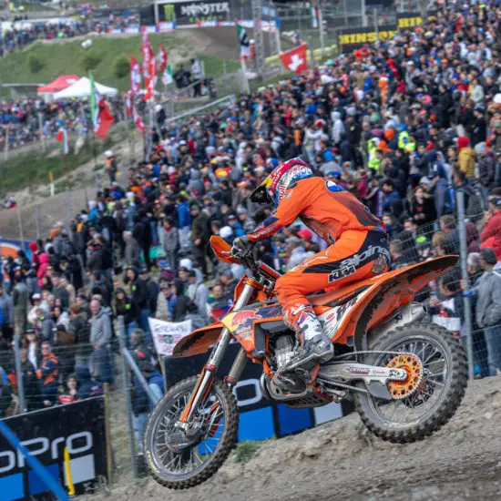 MXGP | GP Trentino 2023: uno strepitoso Herlings vince gara-2, successo assoluto per Prado