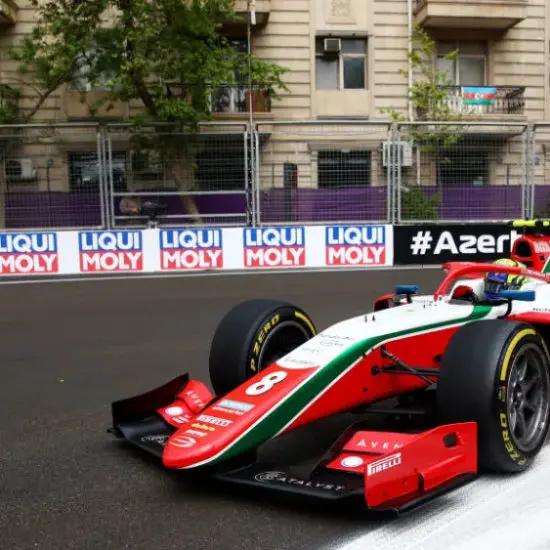 F2 | GP Azerbaijan 2023, qualifiche: Bearman trova un’eroica pole, ma è sotto investigazione