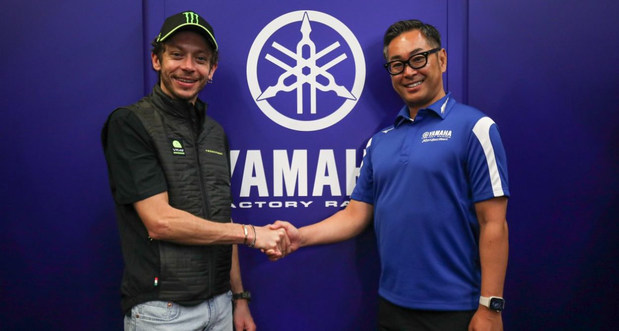 MotoGP |  Valentino Rossi se convierte en embajador de la marca Yamaha |  P300.es