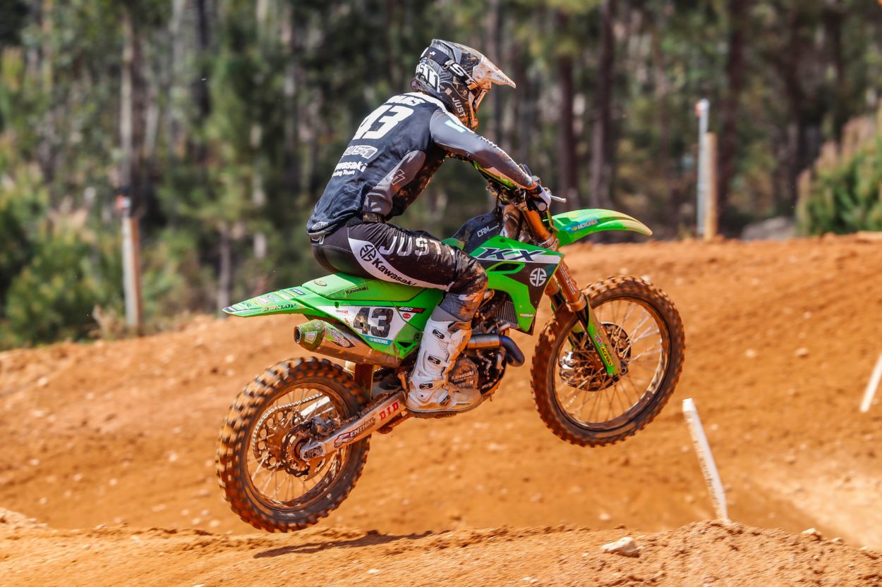 MXGP | GP Portogallo 2023, Evans (Kawasaki): "La velocità sul giro secco è già buona, devo riabituarmi alle gare"