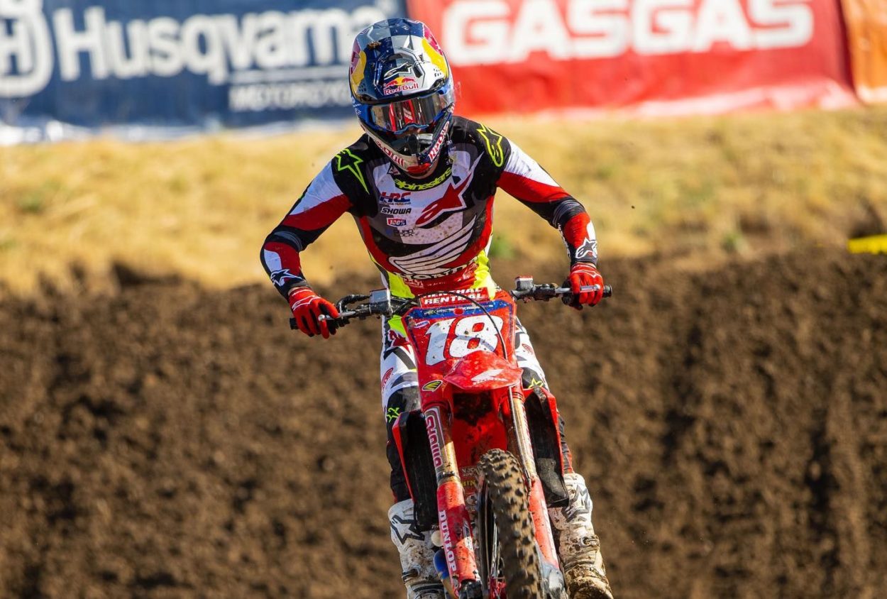 National |  Also Hangtown has The Jet Lawrence Show!  ,  p300.it