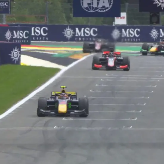 F2 | GP Belgio 2023, Sprint Race: Enzo Fittipaldi si libera di Verschoor nel finale e vince. Pourchaire terzo