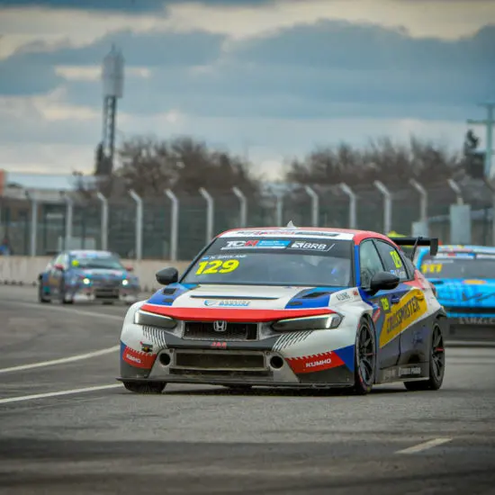 TCR World Tour | Villa Mercedes 2023, gara-2: primo successo Honda con Girolami, scontro tra Ehrlacher e Michelisz nel finale