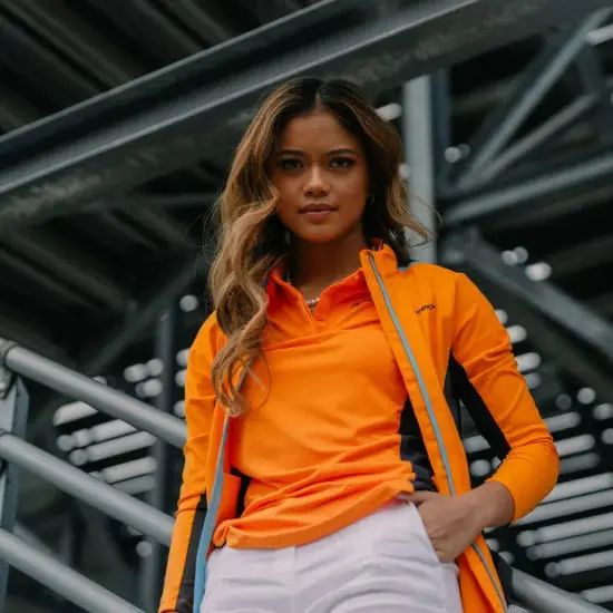 F1 | Bianca Bustamante fuori dal programma giovani McLaren e (per regolamento) dalla F1 Academy. Nel 2025 correrà in GB3