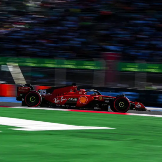 F1 | GP Città del Messico 2023, qualifiche: Leclerc in Pole su Sainz! Verstappen 3° (e investigato), Ricciardo incredibile 4°. Pioggia di investigazioni