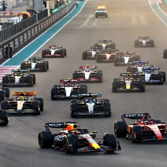 F1 | GP Abu Dhabi 2023, ascolti TV: un milione e mezzo per l’ultima gara dell’anno, -43,7% sul 2022