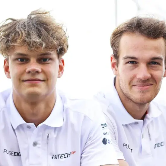 F2 | Paul Aron e Amaury Cordeel firmano con Hitech Pulse-Eight