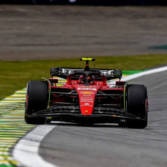 F1 | GP San Paolo 2023, FP1: Sainz precede Leclerc e Russell. Alle 19:00 le qualifiche