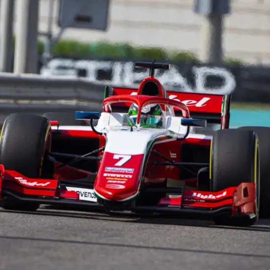 F2 | GP Abu Dhabi 2023: Frederik Vesti vince la Sprint Race e tiene aperto il campionato