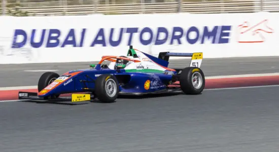 F4 UAE | Dubai #2 2024: Doppia pole position devastante per Kean Nakamura-Berta