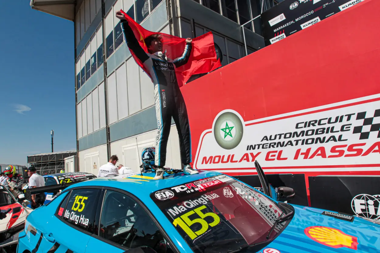 TCR World Tour | Marrakech 2024: Ma Qinghua vince gara-2 in solitario, battuta d’arresto per i big