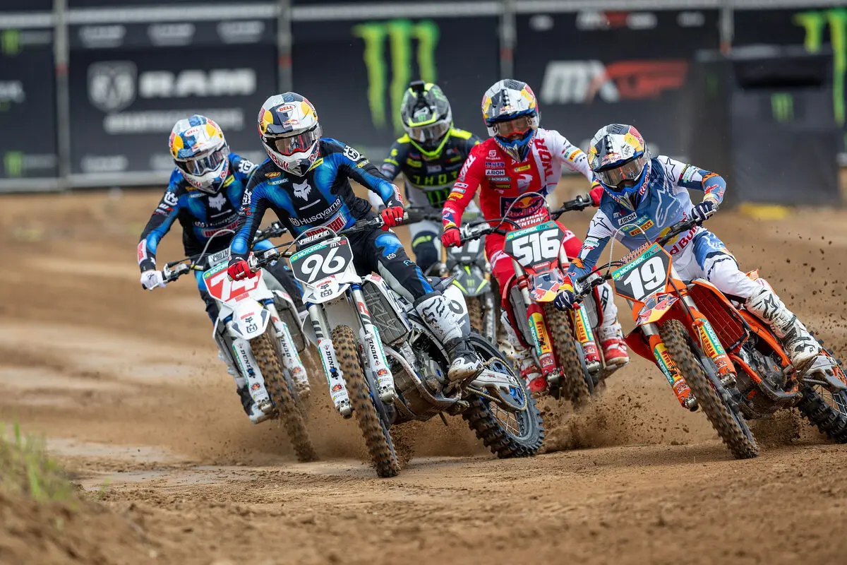 MXGP | Penalità in punti per chi non rispetta bandiere di pericolo