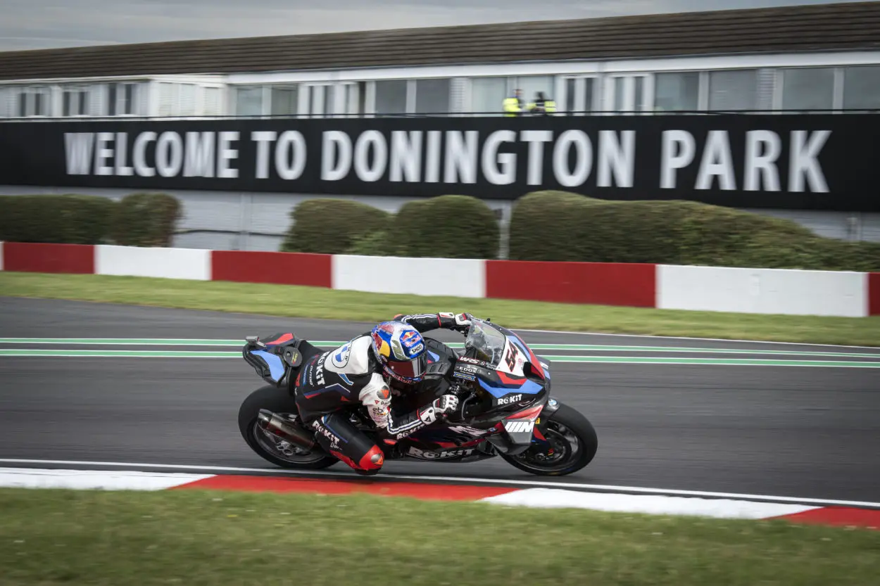 SBK / Supersport | Round Repubblica Ceca 2024, sintesi del venerdì di Most
